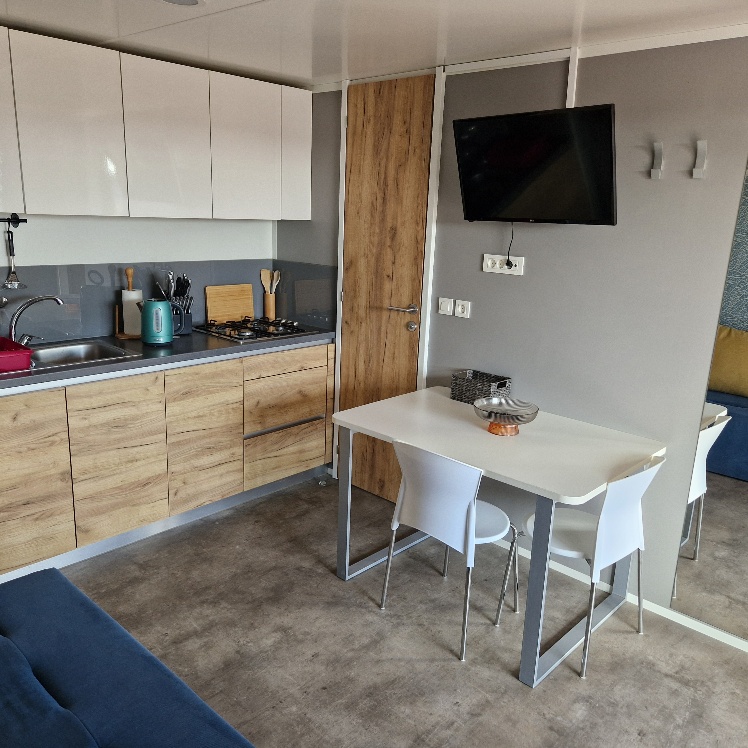 Albatross II - kitchen and dining area in the mobile home
